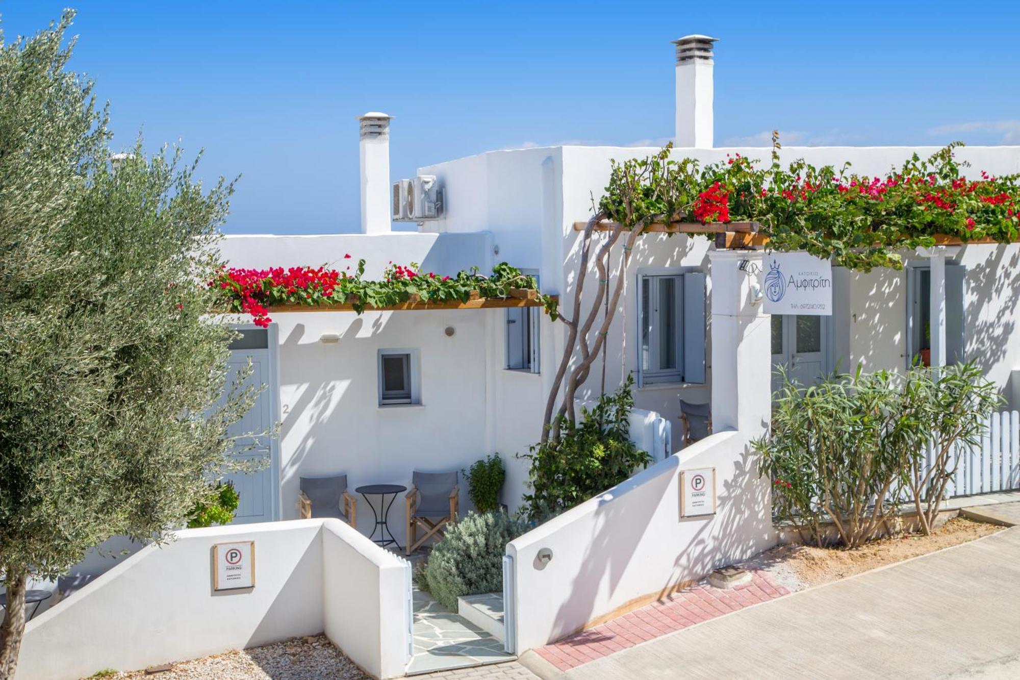 Amphitrite Apartments Skyros Exteriör bild
